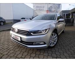 Volkswagen Passat 2,0 BiTDI DSG,REZERVACE,4x4,model 2015,  Highline - 7