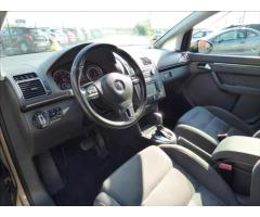 Volkswagen Touran 1,4 TSI DSG,REZERVACE,Navigace,Digi Klima,serviska  Highline - 10