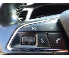 Seat Leon 1,6 TDI DSG,LED,Navi,Digi Klima,Seat servis  Style - 19