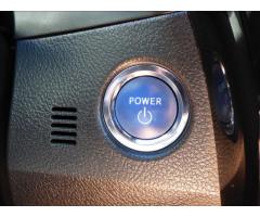 Toyota Auris 1,8 VVTi Hybrid,Navigace,model 2017,Digi Klima  Executive - 23