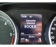 Volkswagen Touran 2,0 TDI,masáž,Navigace,Digi Klima,VW servis  Comfortline - 26