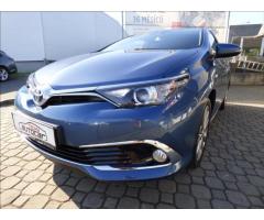 Toyota Auris 1,8 VVTi Hybrid,Navigace,model 2017,Digi Klima  Executive - 57