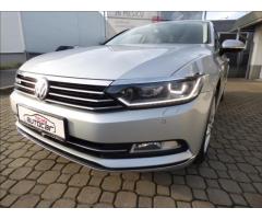 Volkswagen Passat 2,0 BiTDI DSG,REZERVACE,4x4,model 2015,  Highline - 76