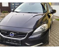 Volvo V40 2,0 D 130kW Kinetic *SERV.KN. - 3