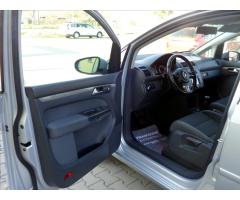 Volkswagen Touran 1,4 TSi SERV.KN,CEBIA - 22