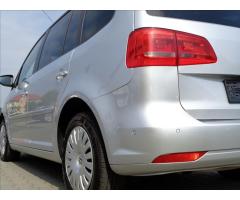 Volkswagen Touran 1,4 TSi SERV.KN,CEBIA - 34