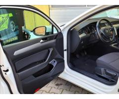 Volkswagen Passat 2,0 TDi 4mot *SERV.KN* CEBIA - 24