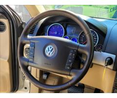 Volkswagen Touareg 3,0 TDI SERV, záruka KM+CEBIA - 24