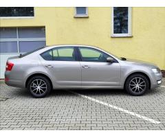 Škoda Octavia 1,2 *NOVÉ ROZVODY* SERV.KNÍŽKA - 7