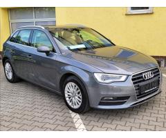 Audi A3 1,6 TDi S-tronic *ZÁRUKA KM* - 1