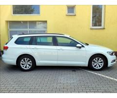 Volkswagen Passat 2,0 TDi 4motion SERV.KN+CEBIA - 6