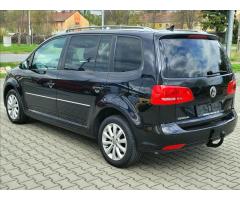 Volkswagen Touran 1,4 Higline,SERV.KNÍŽKA - 8