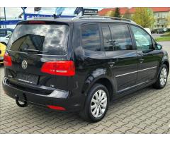 Volkswagen Touran 1,4 Higline,SERV.KNÍŽKA - 10