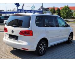 Volkswagen Touran 1,4 TSI DSG Highline, ROZVODY - 11