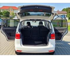 Volkswagen Touran 1,4 TSI DSG Highline, ROZVODY - 15