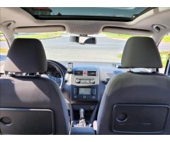 Volkswagen Touran 1,4 TSI DSG Highline, ROZVODY - 19