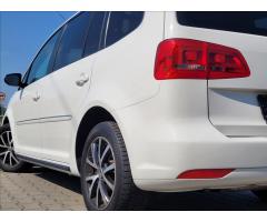 Volkswagen Touran 1,4 TSI DSG Highline, ROZVODY - 41