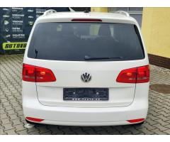 Volkswagen Touran 1,4 TSI DSG Highline, ROZVODY - 10