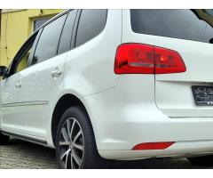 Volkswagen Touran 1,4 TSI DSG Highline, ROZVODY - 33