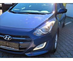 Hyundai i30 1,6 CRDi Style SERVISNÍ KNÍŽKA - 3