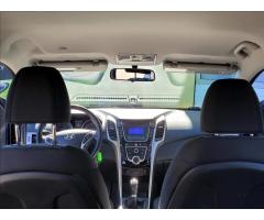 Hyundai i30 1,6 CRDi Style SERVISNÍ KNÍŽKA - 13