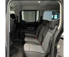 Toyota ProAce City Verso 1,5 AT FAMILY LONG - 8