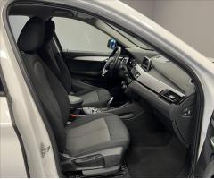 BMW X1 2,0 AT ADVANTAGE - 7