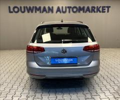 Volkswagen Passat 2,0 COMFORT  COMBI - 12