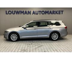 Volkswagen Passat 2,0 COMFORT  COMBI - 14