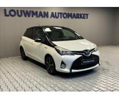 Toyota Yaris 1,5 Hybrid AT Selection - 11