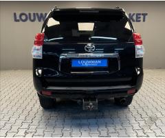 Toyota Land Cruiser 3,0 D4-D Premium 7-mistny - 12