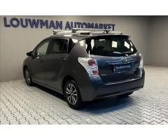 Toyota Verso 1,8 i ACTIVE COMFORT - 13