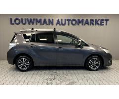 Toyota Verso 1,8 i ACTIVE COMFORT - 14