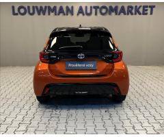 Toyota Yaris 1,5 AT SELECTION STYLE SMART - 12