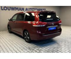 Toyota Sienna 3,5 V6 AT AWD - 15