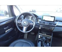 BMW Řada 2 218d, PANORAMA, LUXURY. - 23