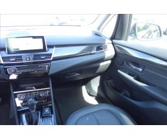 BMW Řada 2 218d, PANORAMA, LUXURY. - 24