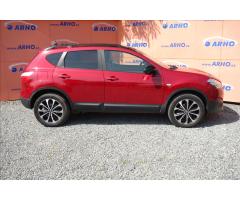 Nissan Qashqai 1,6 i, ČR, 1 MAJ., PANORAMA. - 8