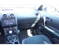 Nissan Qashqai 1,6 i, ČR, 1 MAJ., PANORAMA. - 20