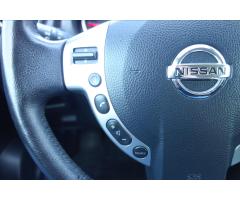 Nissan Qashqai 1,6 i, ČR, 1 MAJ., PANORAMA. - 26