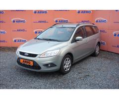 Ford Focus 1,6 i,ČR,1 MAJ.,SERVISNÍ KN. - 3