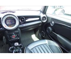 Mini Cooper S 1,6 i 135KW, SERVISNÍ KNIHA. - 21