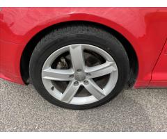 Audi A3 2,0 TDi S-LINE SPORTBACK 4x4 - 30