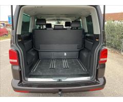 Volkswagen Multivan 2,0 TDi DSG HIGHLINE 4X4 7MÍST - 32