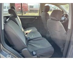 Volkswagen Touran 2,0 TDi KLIMA SERVIS - 11