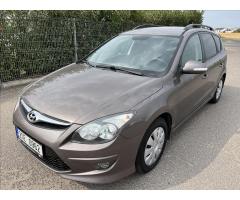 Hyundai i30 1,6 i LPG KLIMA SERVIS - 1