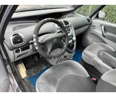 Citroën Xsara Picasso 1,6 HDi KLIMA 2xKOLA STK TAŽNÉ - 9