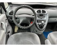 Citroën Xsara Picasso 1,6 HDi KLIMA 2xKOLA STK TAŽNÉ - 13