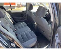 Volkswagen Golf 1,6 TDi KLIMA ROZVODY SERVIS - 11