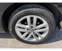 Volkswagen Golf 1,6 TDi KLIMA ROZVODY SERVIS - 30